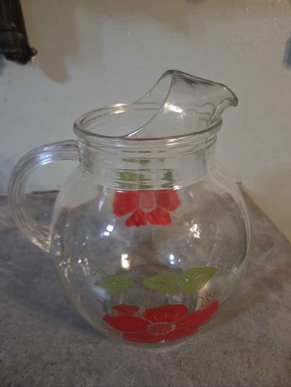 Vintage Mid-century Clear Glass Pitcher Red Floral Green Leaves Ice Lip. 1950